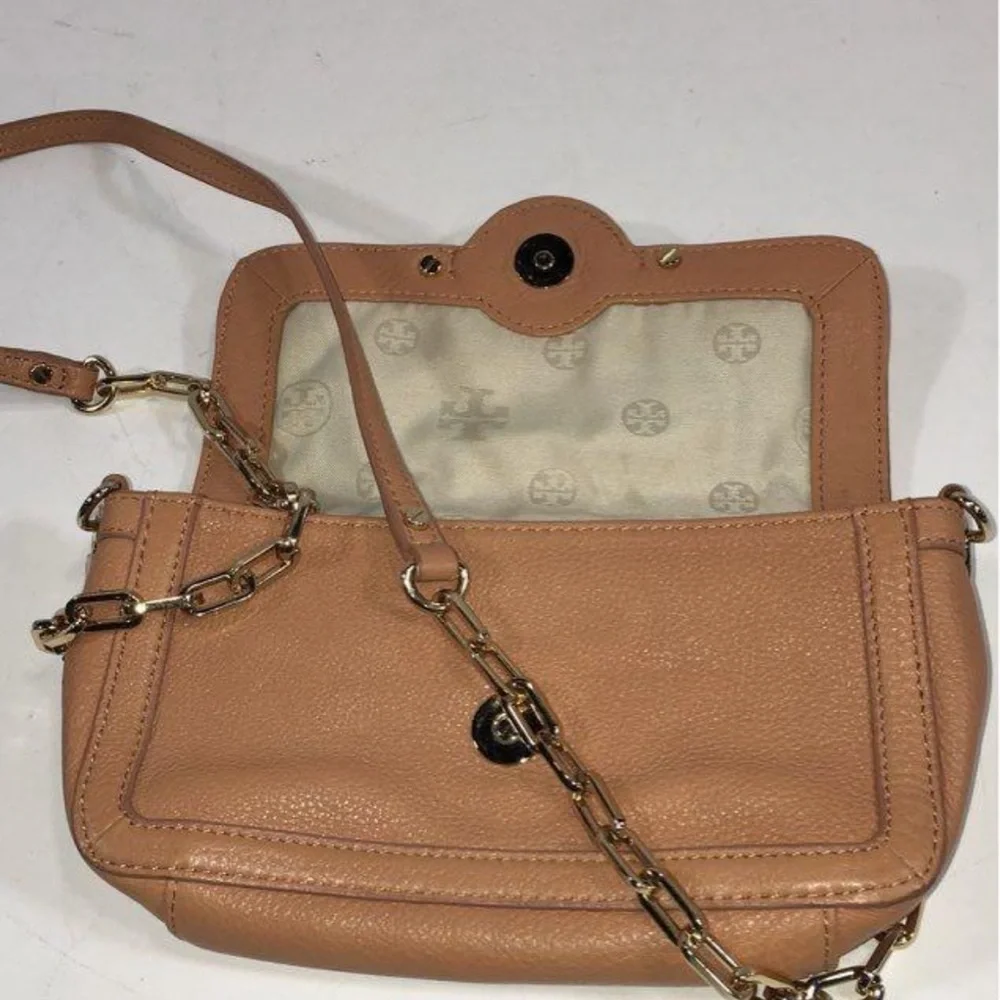 Women’s Tory Burch Tan Pebble Grain Leather Crossbody Bag